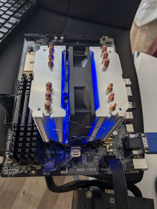 Комплект ASUS Z97-P + 15-4690K + 32GB ram+ охладител

Corsair DDR3 + Tower Cooler