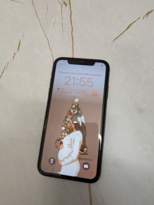 Продам iPhone 11