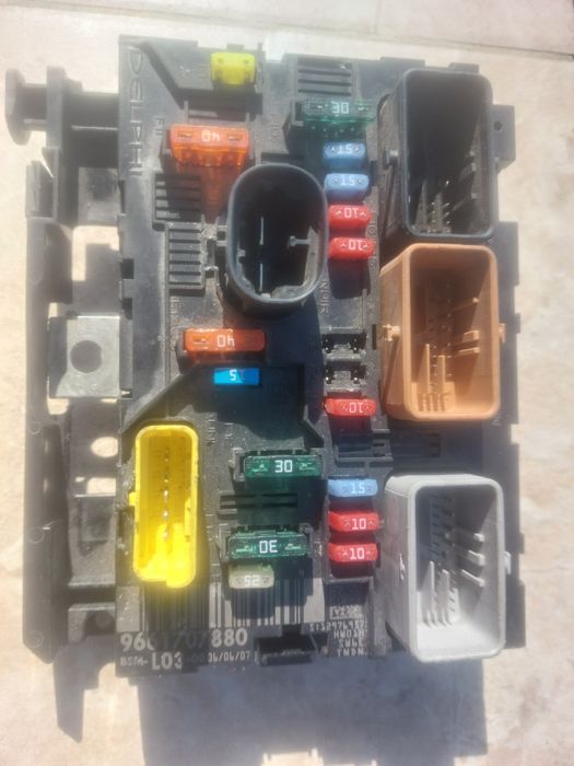 Бушонно табло ситое пежо