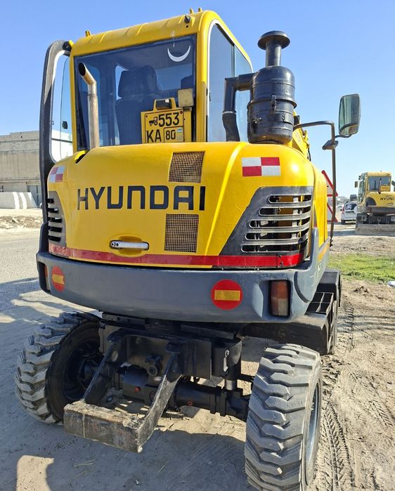 экскаватор хундай 55 w сотилади