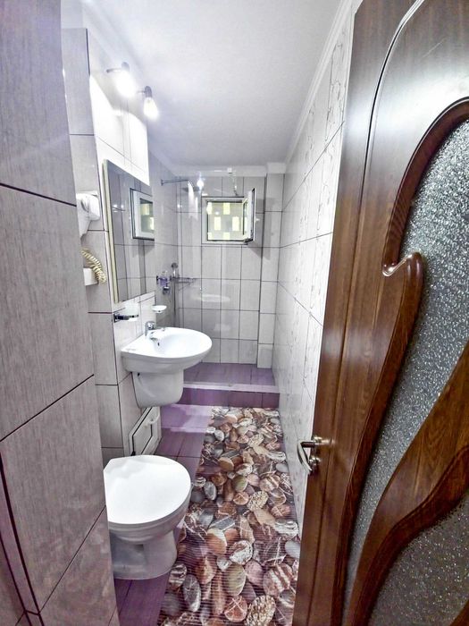 Inchiriez apartament 3 camere Tomis Nord Cazare Regim Hotelier