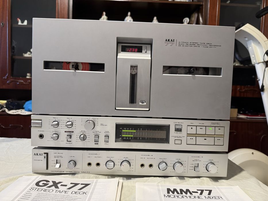 Magnetofon Akai GX-77
