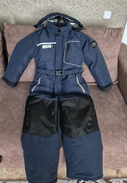 Продам зимний комбинезон