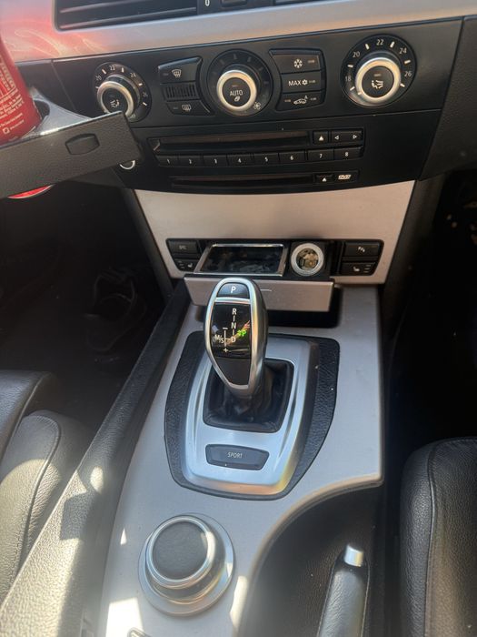 BMW E60 530d 235 SAT кутия НА ЧАСТИ!