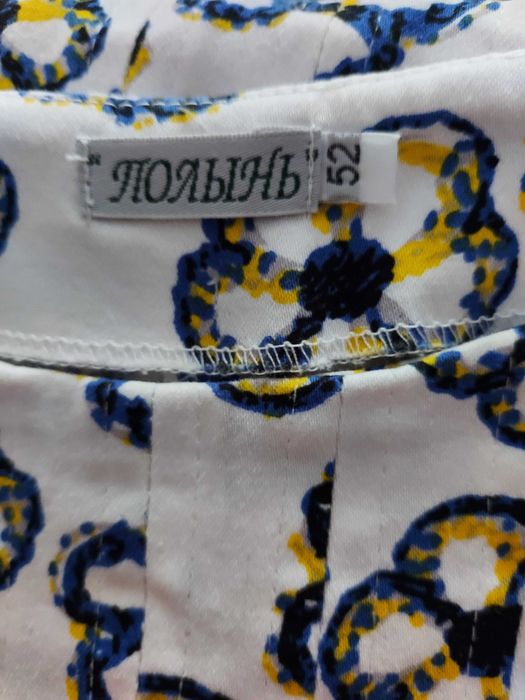 Платье светлое с цветами