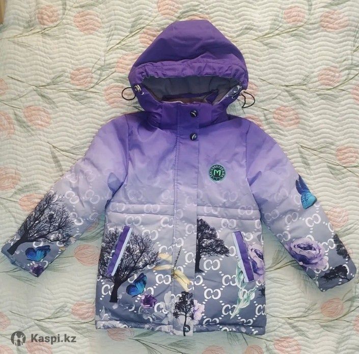 Куртка на девочку