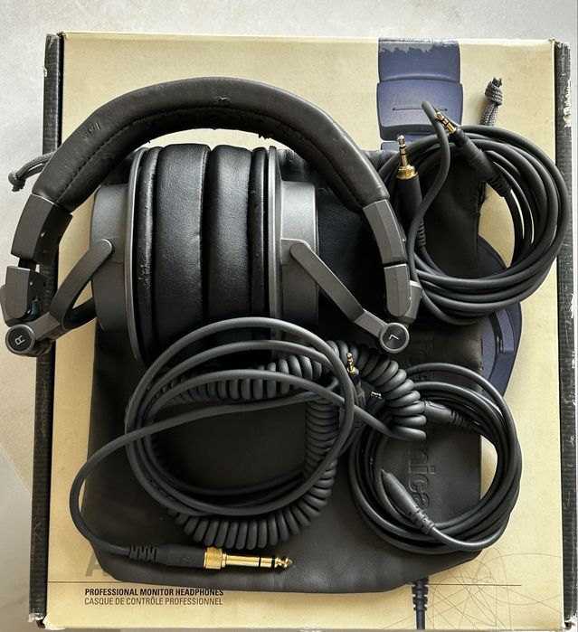 Audio-Technica ATH-M50x Limited Edition (Matte Gray)