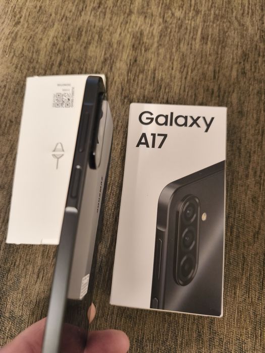 Samsung Galaxy A17