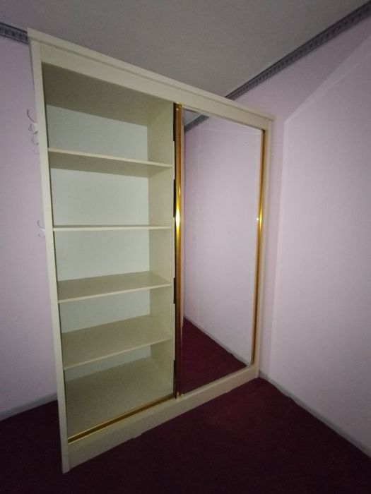 Ijaraga kvartira beriladi Sagdiyana parish orqasida 2 xona 4 etaj