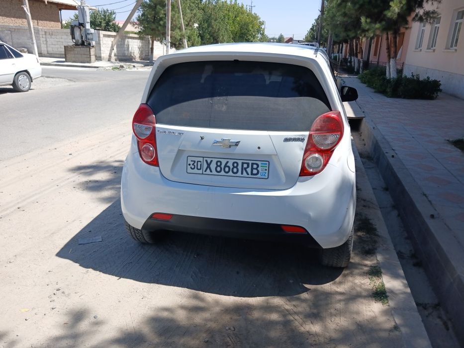 Спарк сотилади автомат или 2014