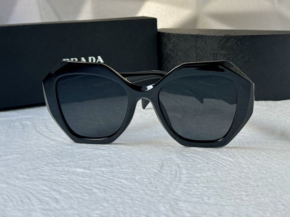 Дамски слънчеви очила многоъгълни