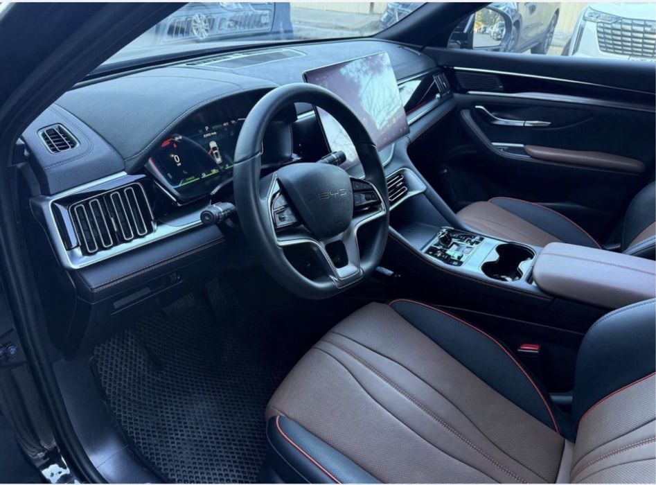 Срочно продается автомобиль BVD chimpion Gibrid  2024/2025 год Full