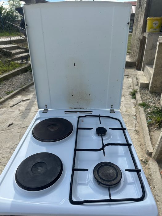 Готварска печка на газ и ток