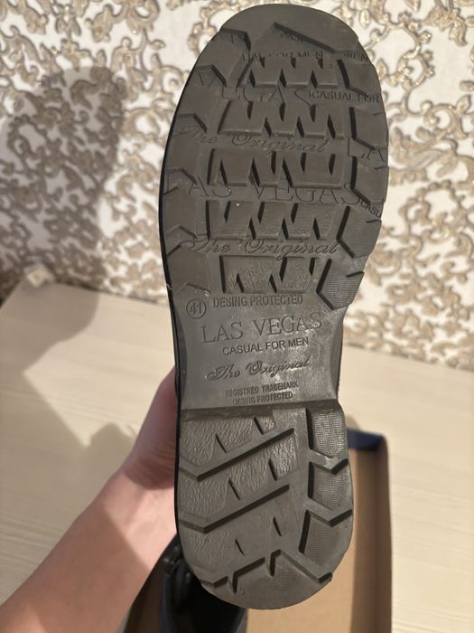 Продам ботинки мужские зимние