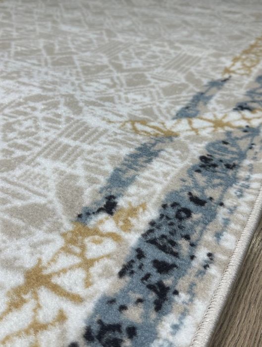 Продам ковер новый