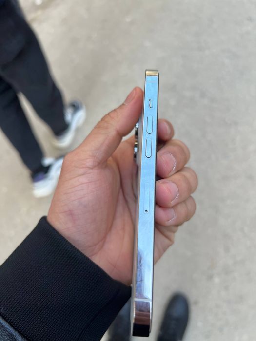 iPhone 14 pro 128/81 IDEAL