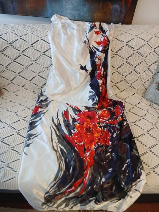 Vând rochițe office și de ocazii