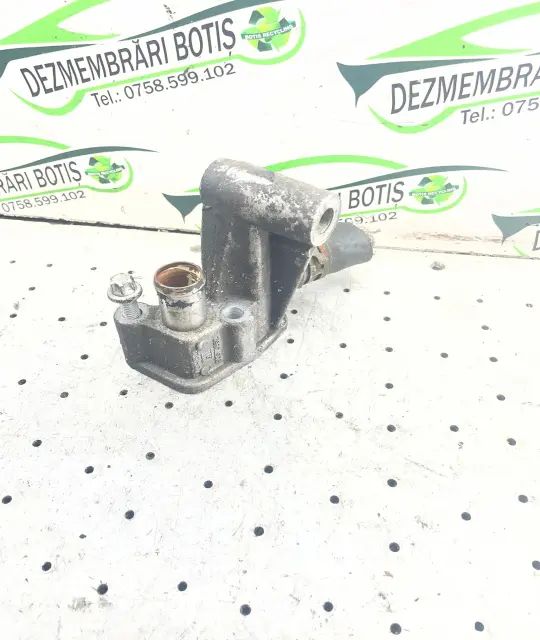 Flansa apa / lichid racire 90573652 Opel Astra 1999 2.0 DI MT (82 hp)