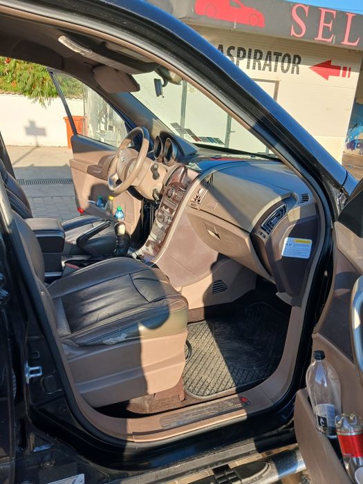 Vând Mahindra XUV 500