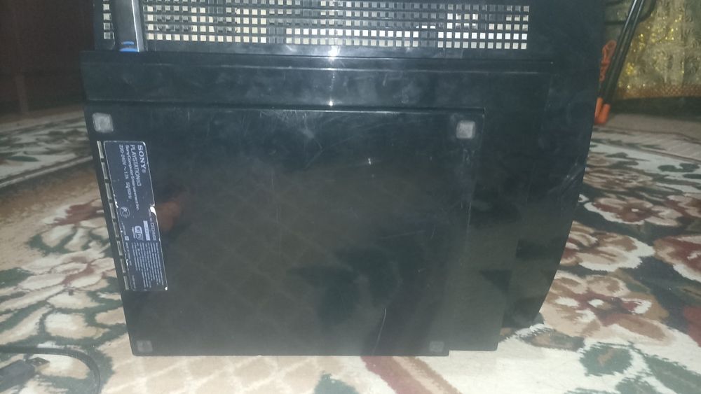 Playstation 3 2018 olingan holati ideal 3 oy oynab oynal qoyilgan