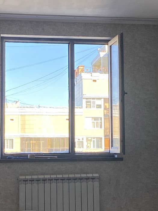 Продам окна целые со стеклом