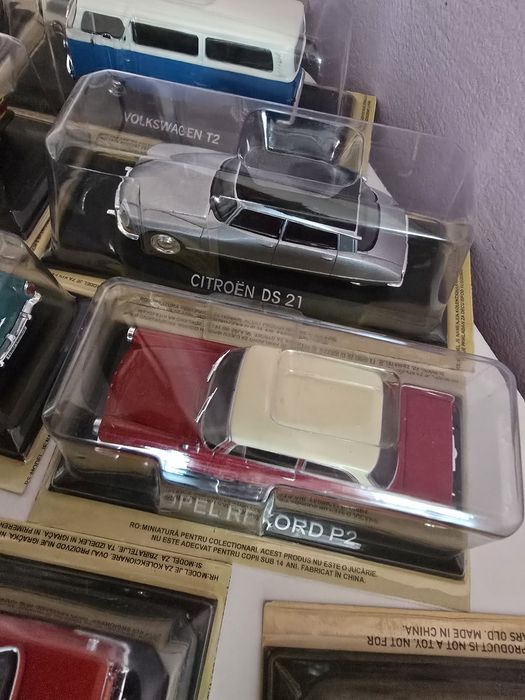 Machete Mașini de legenda 1/43