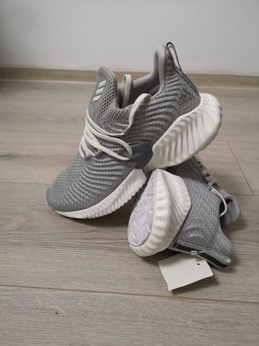 Adidasi alergare Adidas