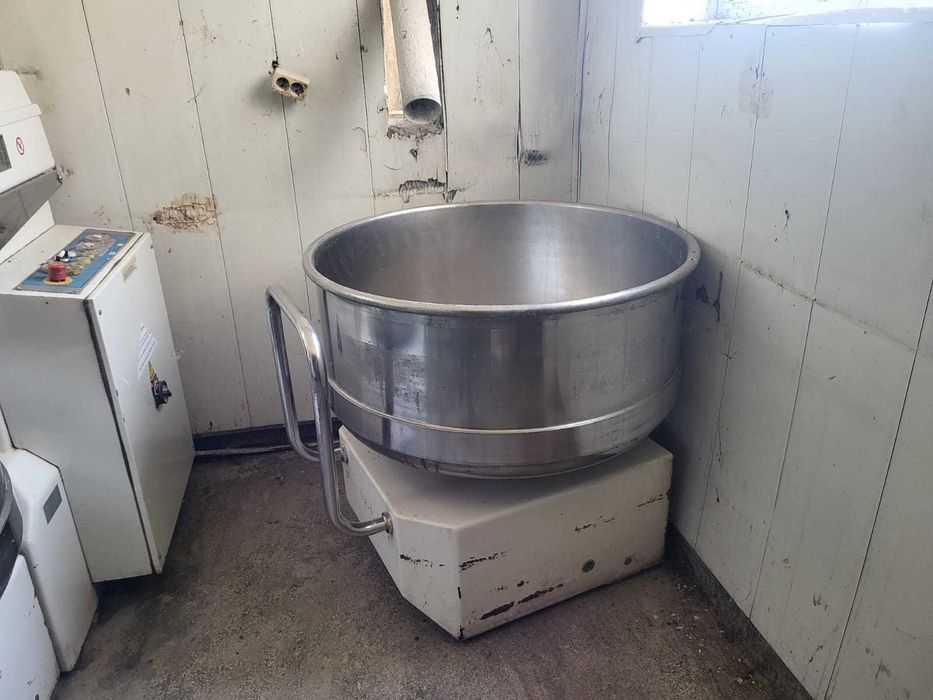 Vand utilaje brutarie si patiserie