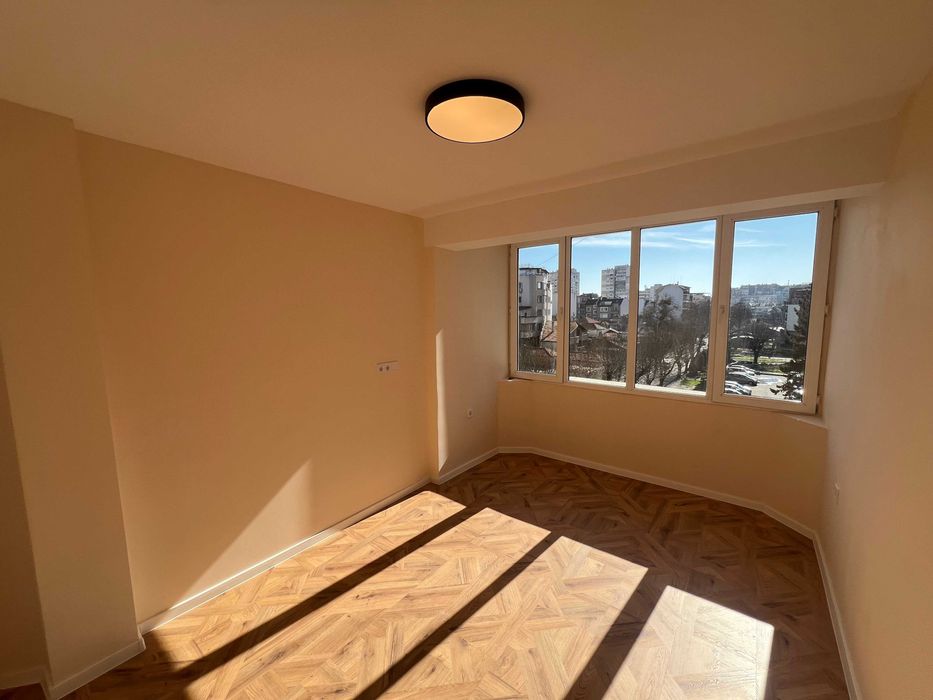 Собственик продава двустаен апартамент