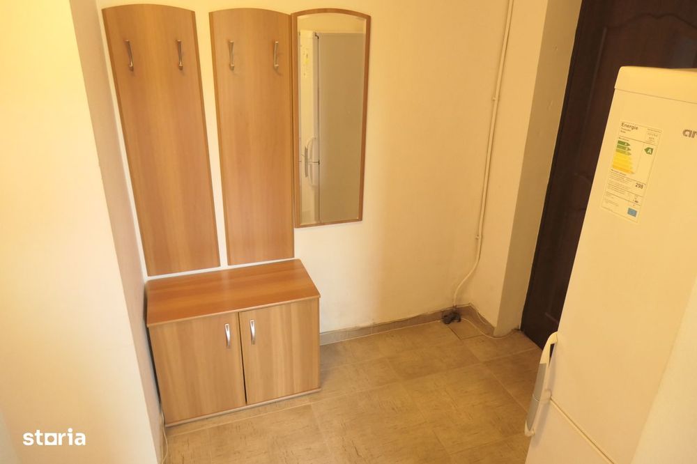 Apartament 2 camere mobilat si utilat, central - zona Ziridava