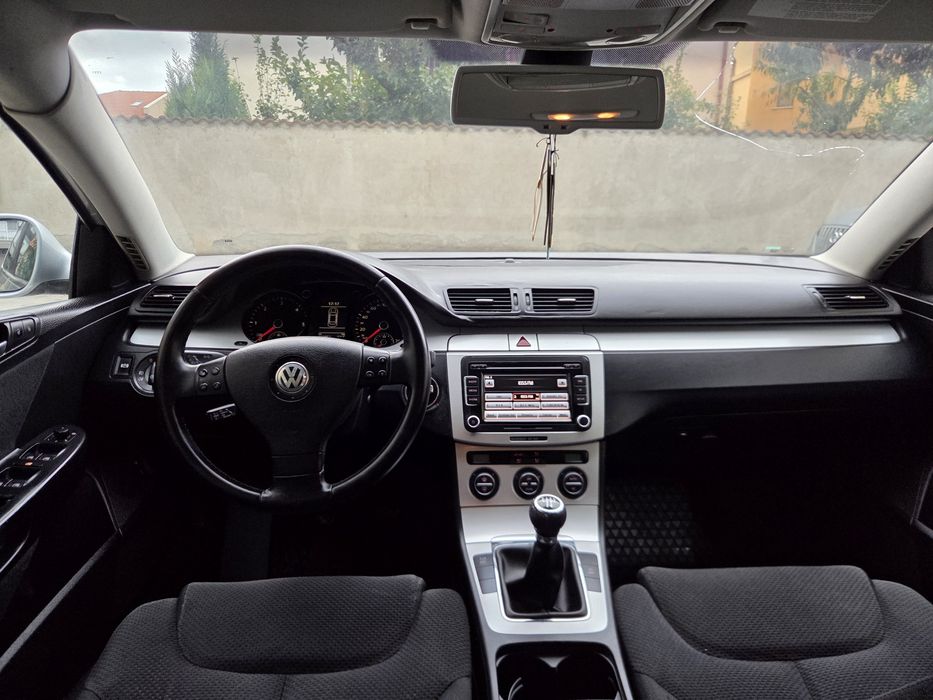 VOLKSWAGEN Passat 2010 — imagine 13