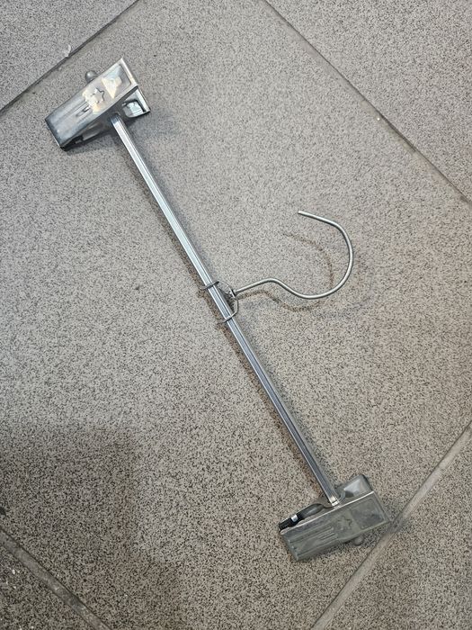 Вешалки плечики пластиковые