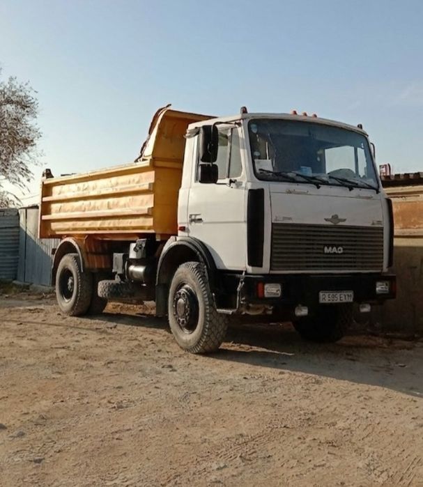 МАЗ 5551 (самосвал)