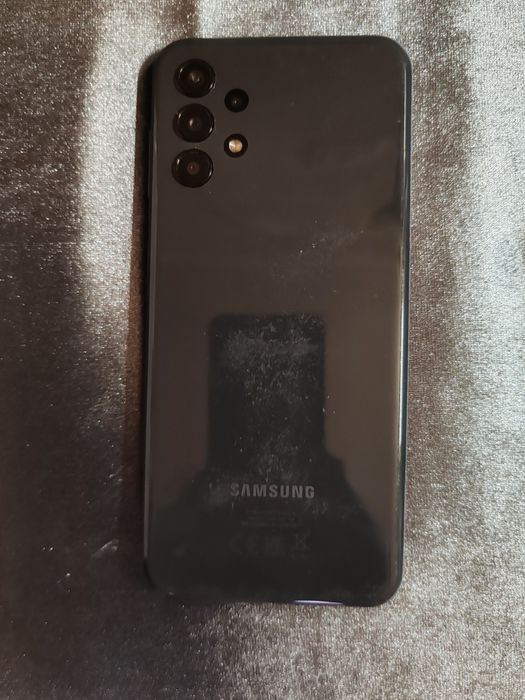 Samsung  a13  (4/64 gb )