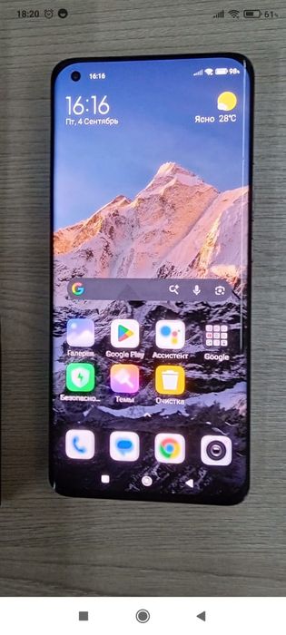 Телефон Xiaomi mi 11 ultra