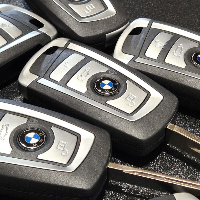 Cheie chei BMW e46 e39 e60 X3 e83 X5 e53 Z4 e85 e86 programare