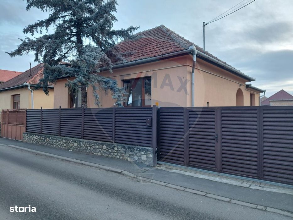 Casă cu 3 camere de inchiriat pe Str.Teliuc/Sibiu