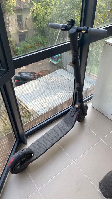 Электросамокат ninebot