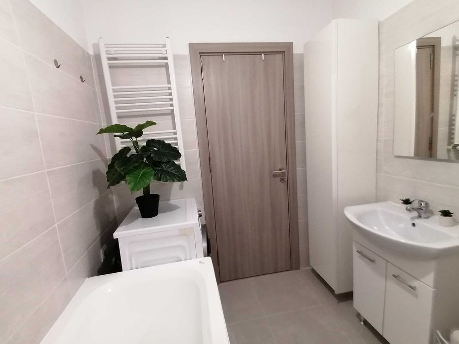 Apartament 2 camere + loc de parcare, metrou Dimitrie Leonida