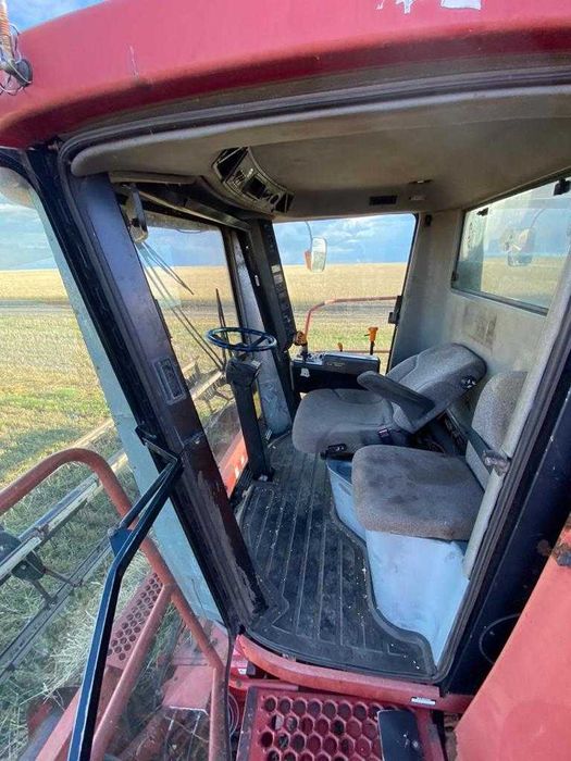 CASE Комбайн 2004 г.