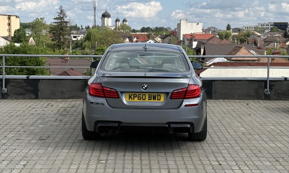 Bmw Seria 5 F10 ~ M-Paket ~ Volan dreapta