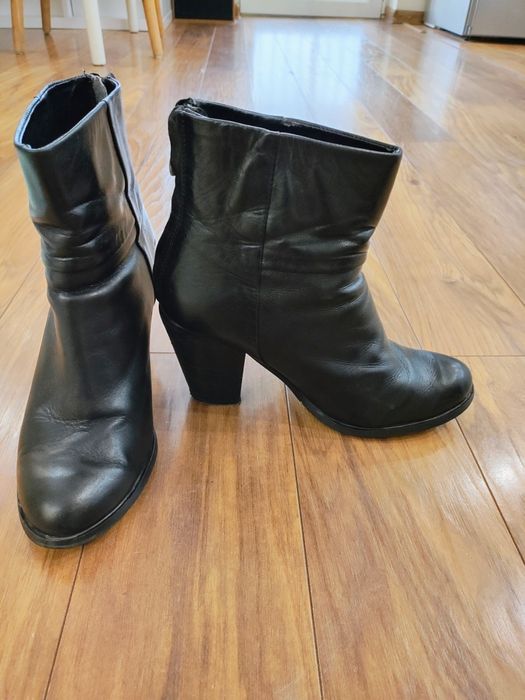 Боти естествена кожа