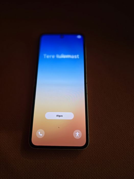 Samsung galaxy flip 6 256GB