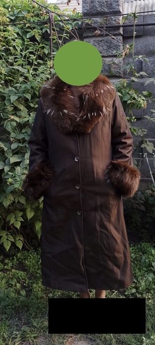 Срочно!     Продам зимнии куртки