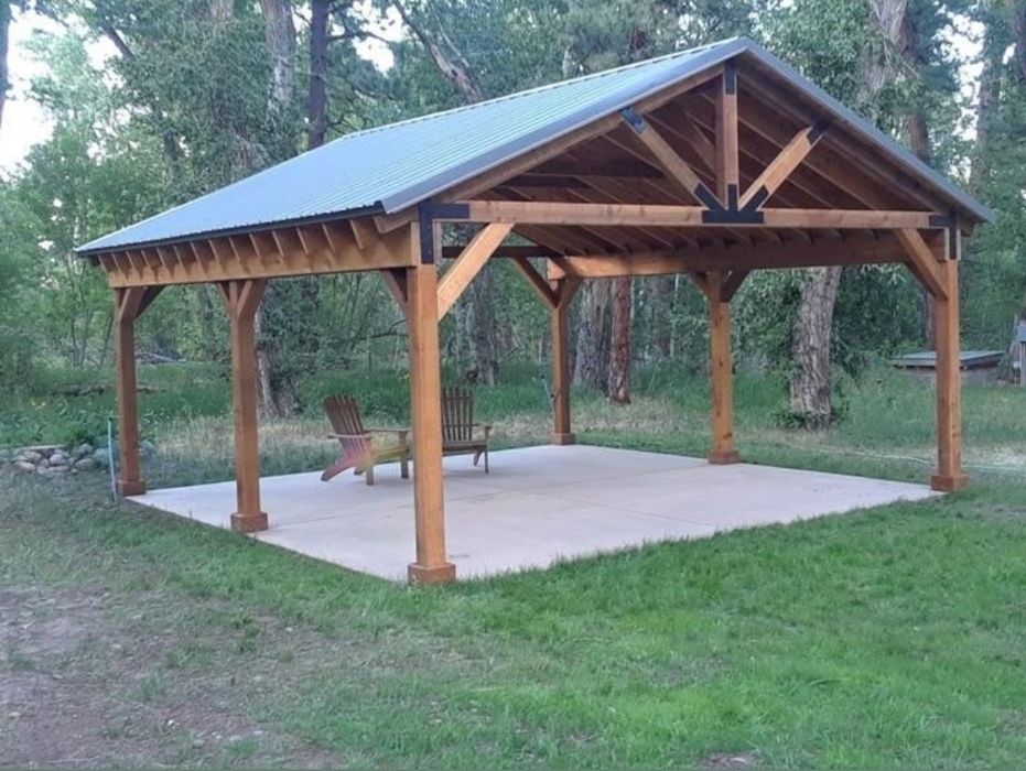 Casute / terase / foisoare din lemn