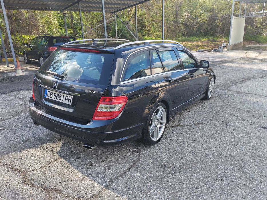 Mercedes c320 4MATIC