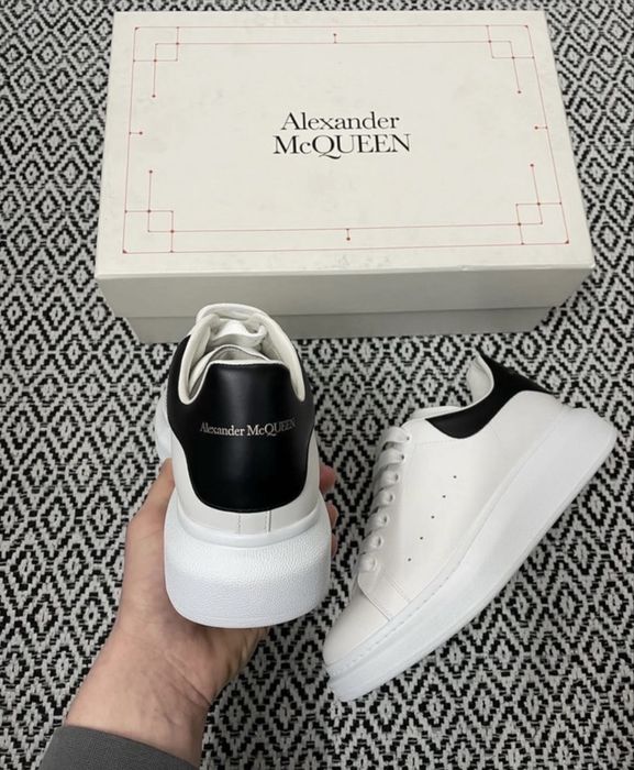 Pantofi Alexander McQueen