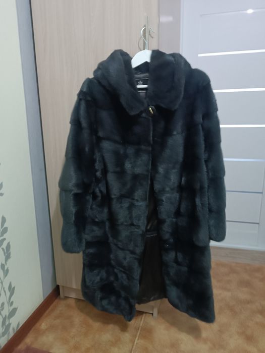 Продам  норковую шубу