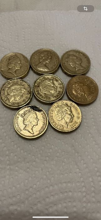 Elizabeth Regina a Angliei one pound,Monede  Anglia