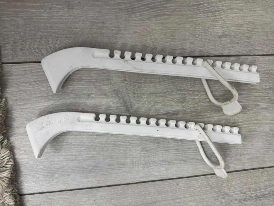 Продам коньки в хорошем состоянии